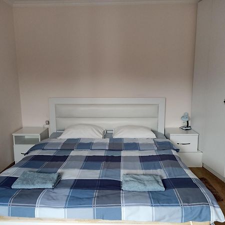 Bed and Breakfast Old Town Ґорі Екстер'єр фото