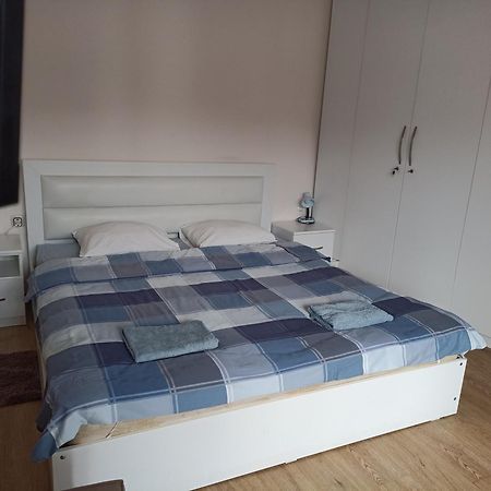 Bed and Breakfast Old Town Ґорі Екстер'єр фото