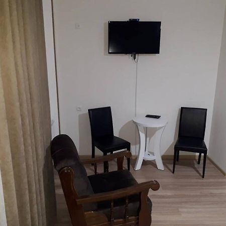 Bed and Breakfast Old Town Ґорі Екстер'єр фото