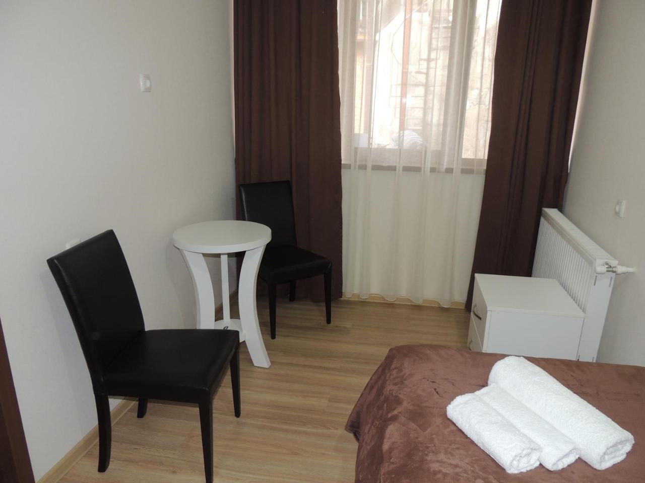 Bed and Breakfast Old Town Ґорі Екстер'єр фото